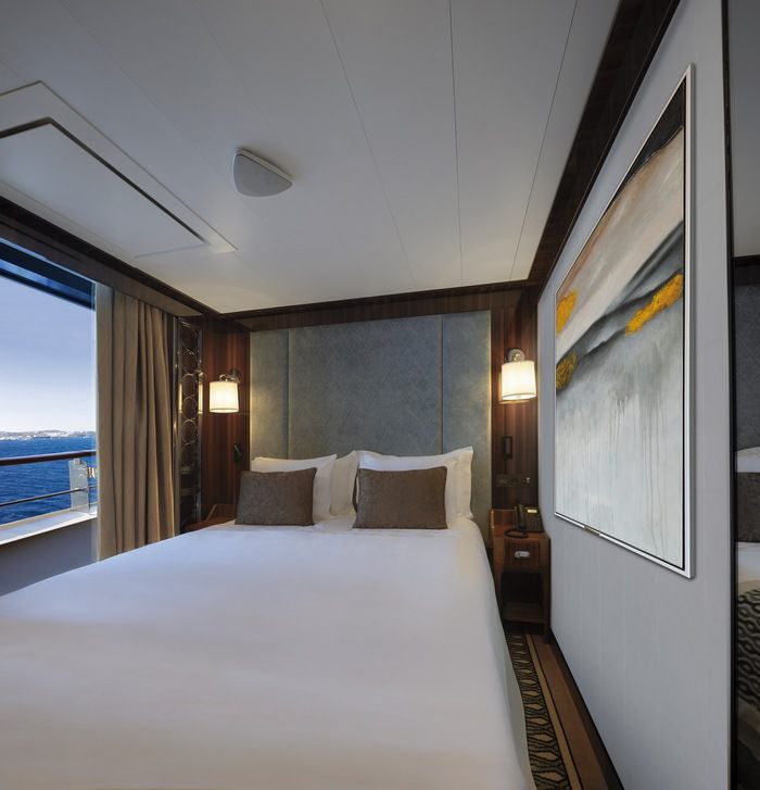 Deluxe Veranda Suite